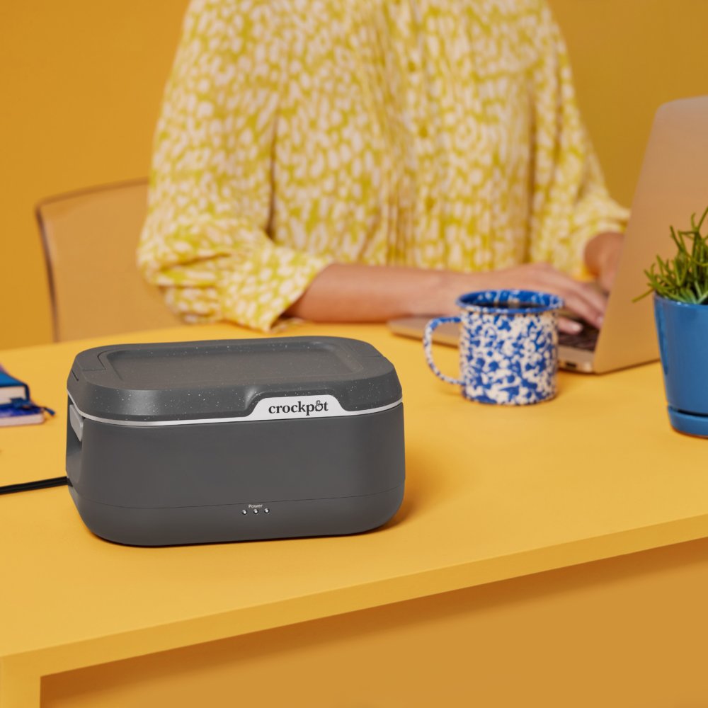 crock-pot-go-portable-food-warmer-electric-lunch-box-with-detachable-cord-k0 DC-39029-Crockpot_CPGO-ATF08-nogfx