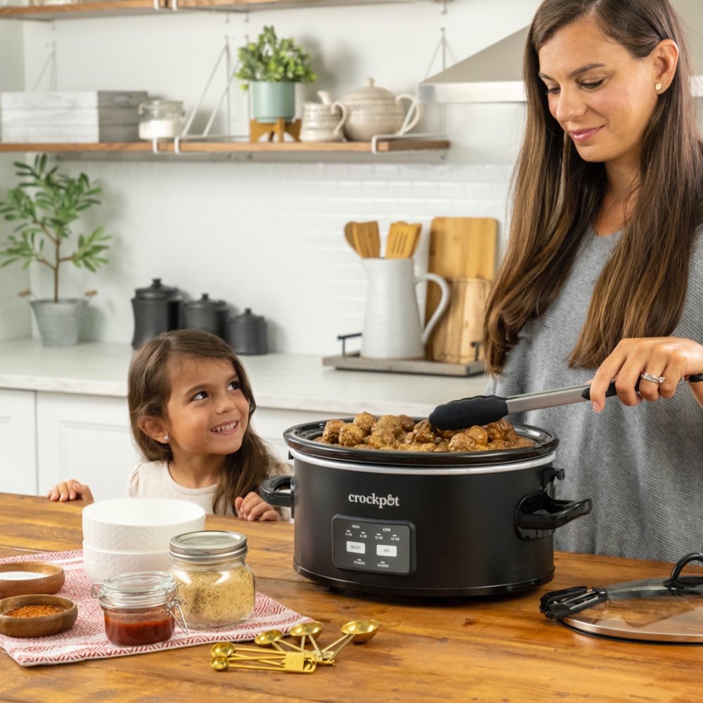 crock-pot-one-touch-control-6-quart-cook-and-carry-slow-cooker-matte-black-g3 Resized_2125185-3